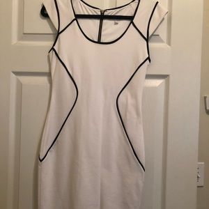 NEVER WORN! Body con dress perfect for summer!